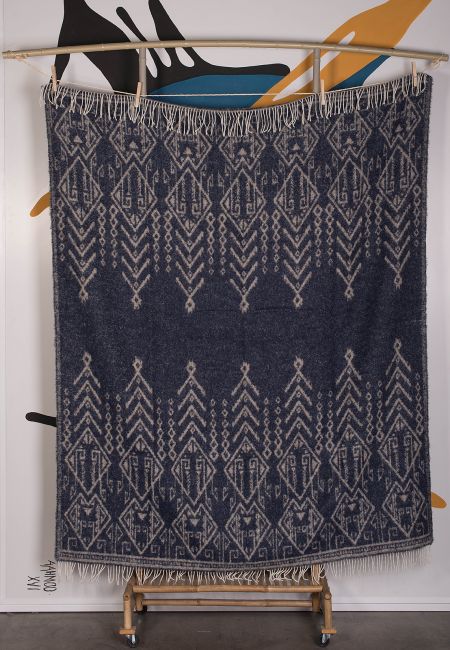 Blanket art.Hennè wool/alpaca blend with fringes