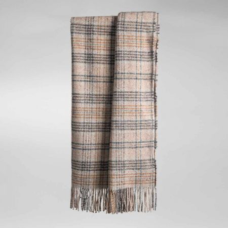 Art. Ken Tweed Blanket with fringes
