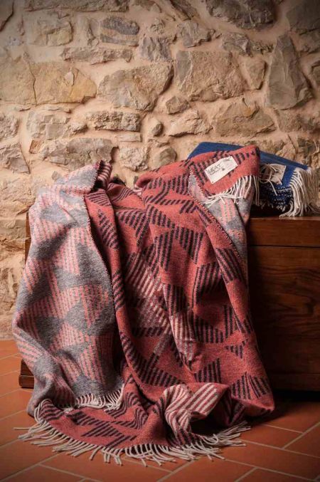 Art. Prisma Wool-Blend Blanket with fringes